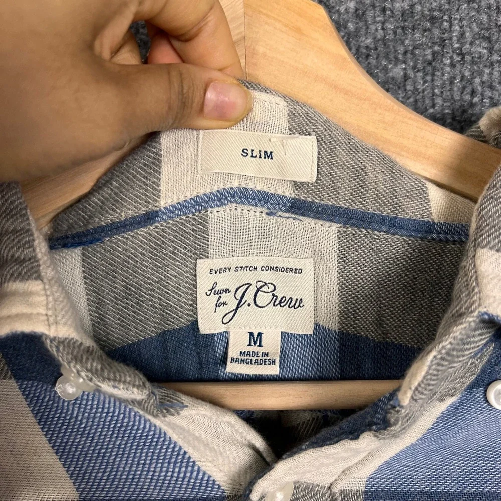 J. Crew Button Down Shirt Mens M Blue Excellent Slim Fit Plaid Flannel Cotton